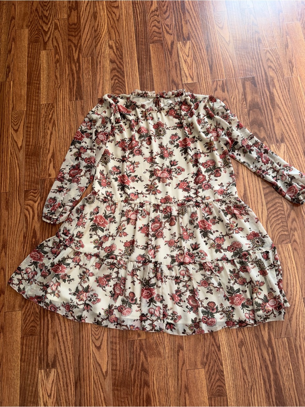 Wilfred Open Back Tiered Chiffon Floral Mini Dress – cream/terra-cotta - sz S